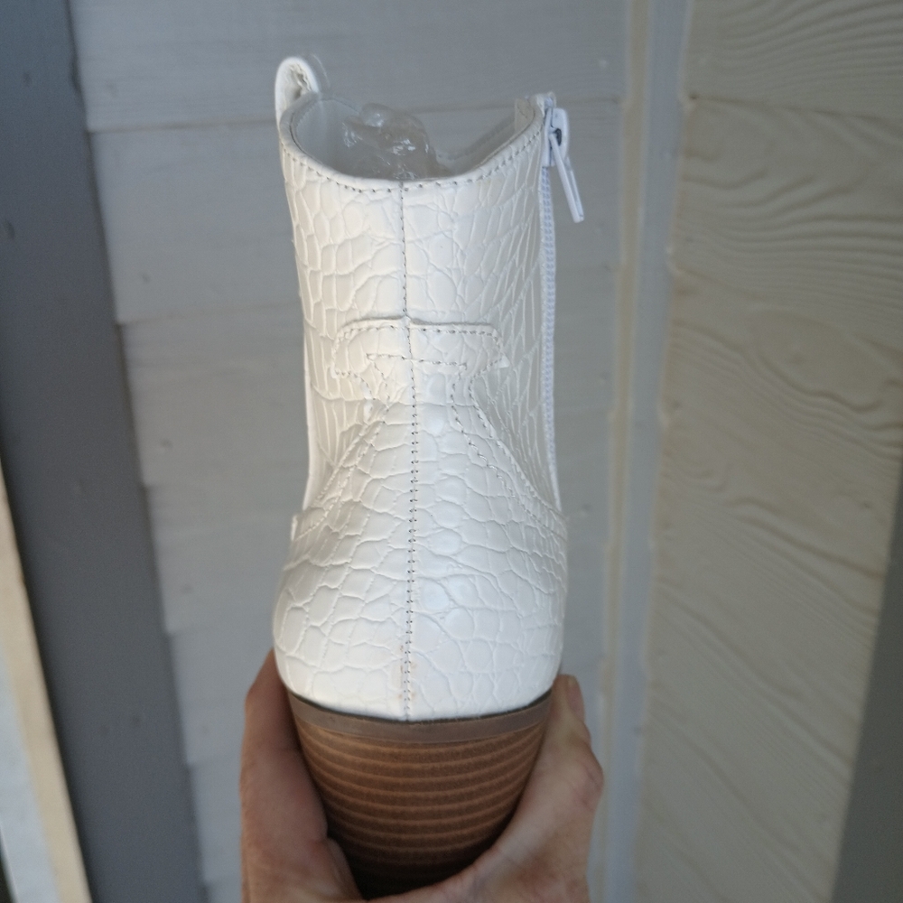 White Booties - Picture 6 of 7